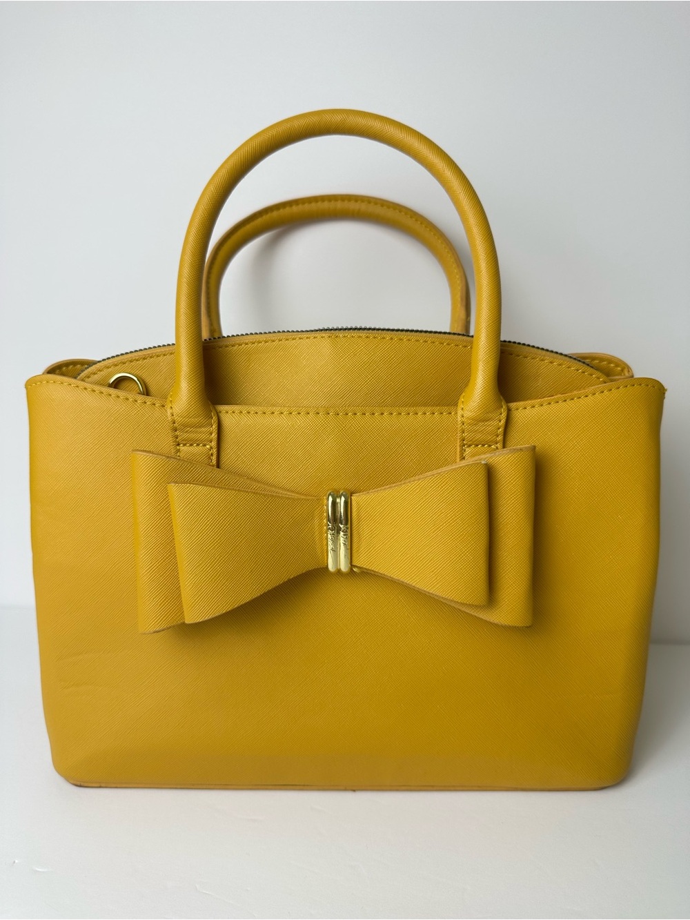 Betsey Johnson Yellow Saffiano Leather Bow Autumn Handbag Purse Designer Y2K